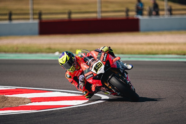 SBK Donington, Bautista: “Sfortunato perché nemmeno coinvolto nell’incidente Lowes-Montella”