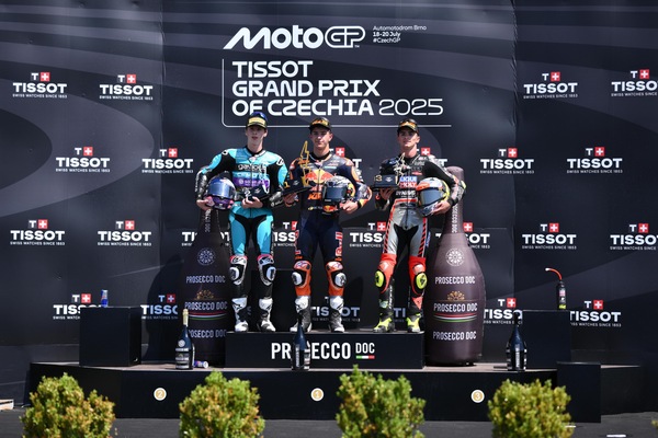 Moto3, capolavoro di Rueda a Brno che vince con distacco. Quinto Foggia