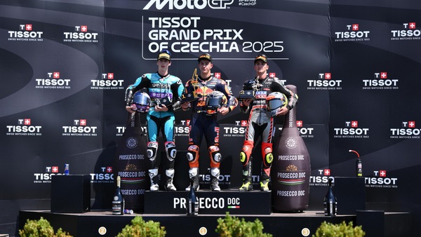 Moto3, capolavoro di Rueda a Brno che vince con distacco. Quinto Foggia