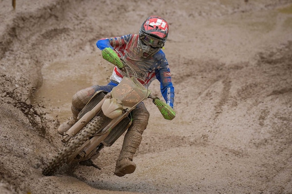 MX2: a Loket Valin conquista la sua prima qualifica