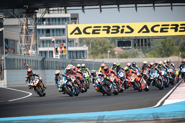 SBK LIVE, segui Gara 2 direttamente da Balaton Park