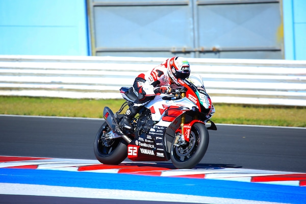 CIV: Delbianco fa doppietta a Misano, allungo decisivo verso il titolo