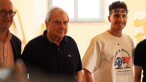 Baldassarri, il suo Fan Club e Montecosaro omaggiano il leggendario Dottor Costa