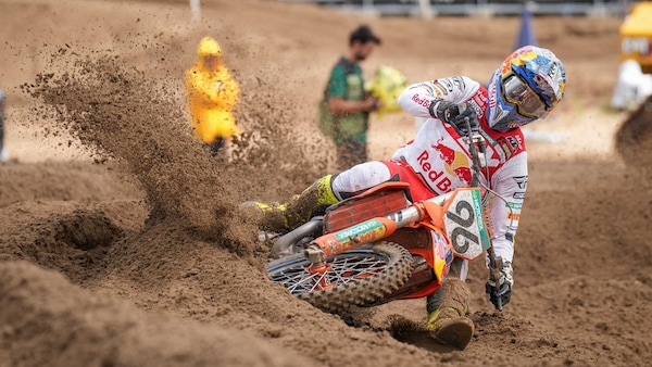 MXGP: Coenen firma la pole a Lommel