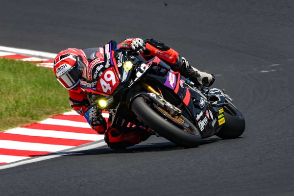 EWC, 8h di Suzuka: podio storico di Aprilia Revo-Nuova M2