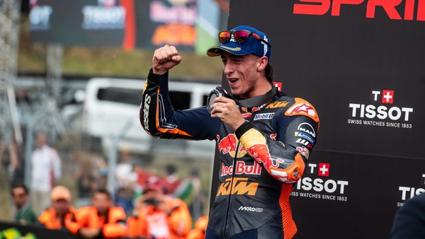 MotoGP, Acosta: “Sì ho parlato con VR46, ma sono prima un professionista che un pilota”