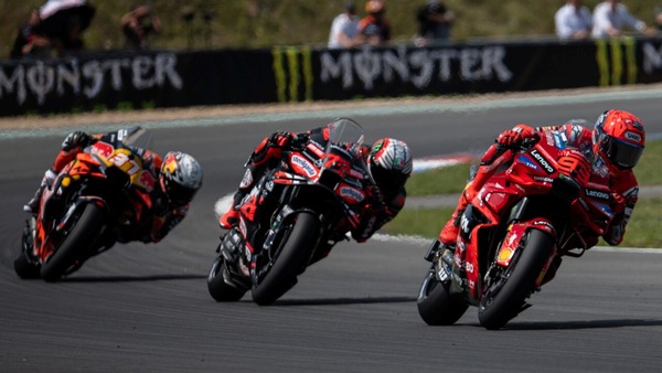 MotoGP "più sicure": via libera al Controllo di Stabilità