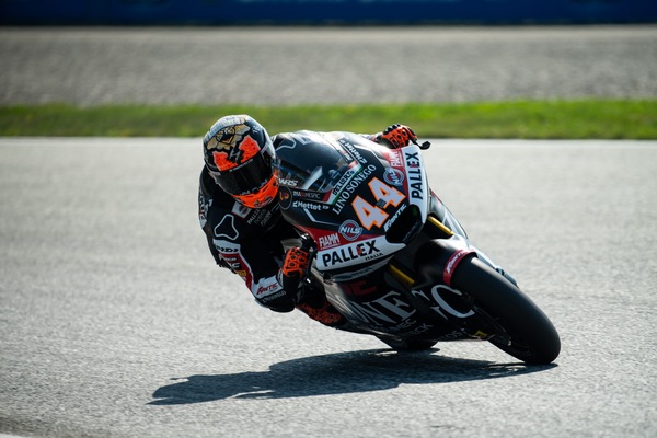 Moto2 Austria: Aron Canet prenota la pole, quarto Celestino Vietti