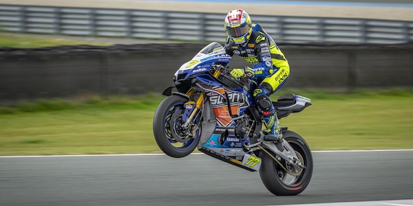 IDM, Assen: Aegerter vince Gara 1, Tulovic allunga in classifica
