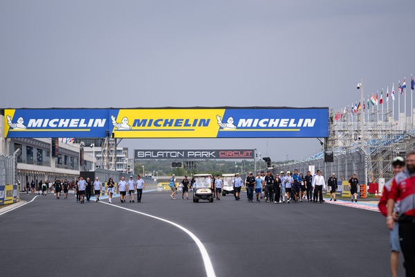 MotoGP DIRETTA, la cronaca minuto per minuto delle prove libere in Ungheria