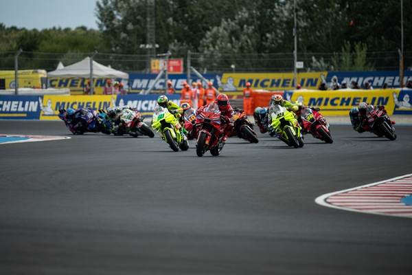 MotoGP DIRETTA, la gara in Ungheria LIVE