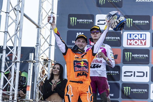 MXGP: Herlings sbanca Arnhem ma Coenen è superlativo