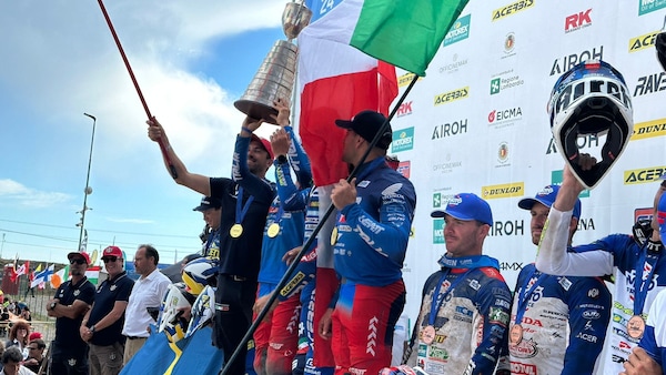 ISDE, Trionfo azzurro: Vittoria nel World Trophy, nella Junior e tra i Club!