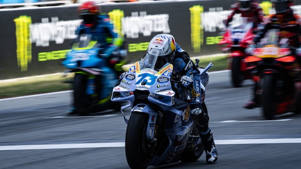 MotoGP diretta Sprint: GP Catalunya 2025, segui la live minuto per minuto