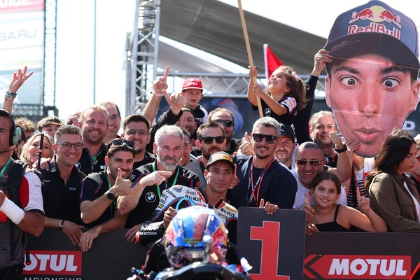 SBK Francia, Toprak: “BMW è penalizzata rispetto alla Ducati. Senza quelle regole…”