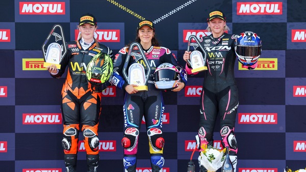 WorldWCR, Magny Cours: Neila batte Jones, solo quarta Maria Herrera