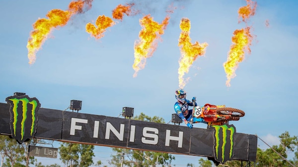 MXGP: Coenen si ritrova in Australia, Febvre a 5 punti dal titolo