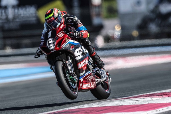 EWC Bol d’Or, 3^ ora: Suzuki al comando con un gran ritmo, brivido per Di Meglio