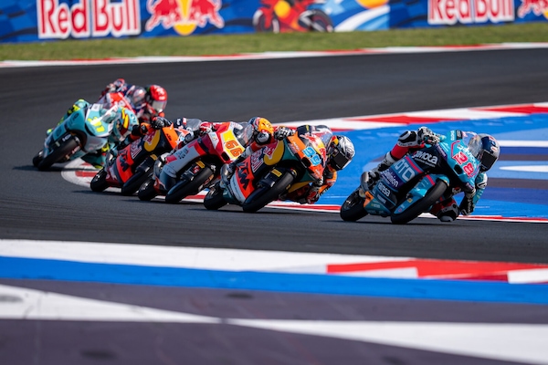 Moto3, Quiles al debutto in Giappone mentre rincorre i primi nella generale