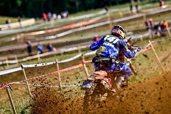 Sei Giorni Enduro 2025: i piloti supportati da GIVI ai vertici delle classifiche