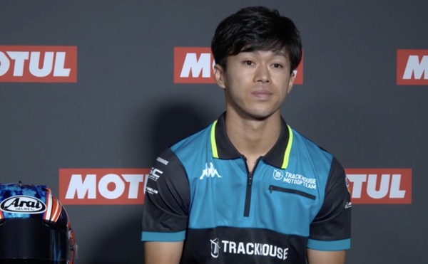 MotoGP, Ogura: “Bezzecchi il nostro punto di riferimento in Aprilia”