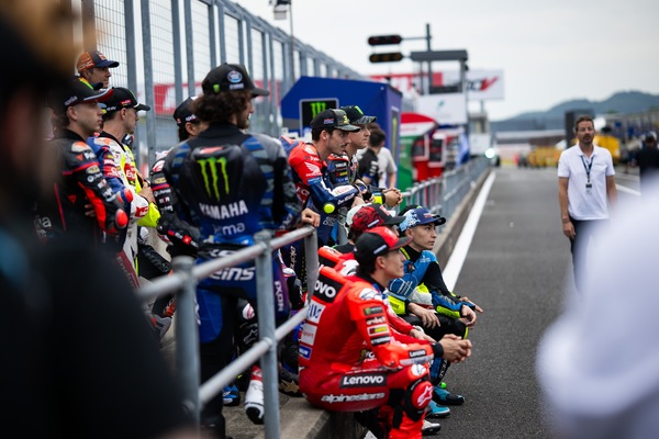 MotoGP, primo giorno a Motegi: tutte le foto dal Giappone