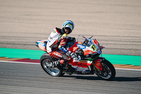 SBK Aragon, tutte le foto più belle del sabato in pista
