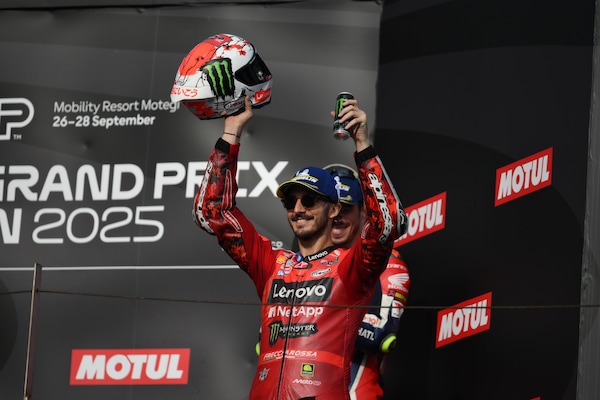 MotoGP, alba Rossa (e perfetta) a Motegi: Ducati vincente con Bagnaia, nono titolo per Marquez