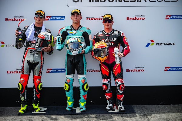 Moto3, in Indonesia Fernandez è in pole position. Indietro Rueda e Piqueras