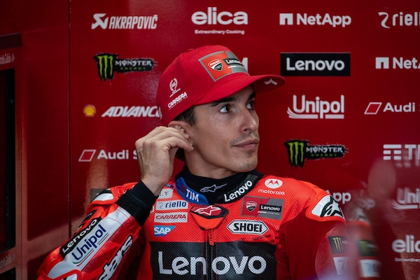 MotoGP, Marc Marquez operato alla scapola destra