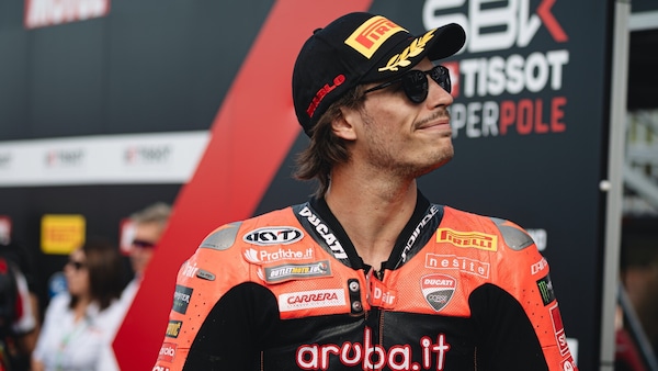 SBK, Bulega: "Tutti vorebbero salire sulla moto di Marquez. Il titolo? Serve un mezzo miracolo"