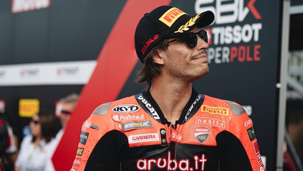 SBK, Bulega: "Tutti vorebbero salire sulla moto di Marquez. Il titolo? Serve un mezzo miracolo"