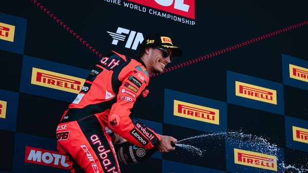 SBK Jerez, Bulega: “Toprak? È stato bravissimo, complimenti a lui ed alla squadra”