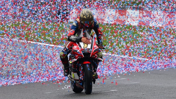 BSB Brands Hatch: Redding firma la doppietta, Ryde festeggia il secondo titolo