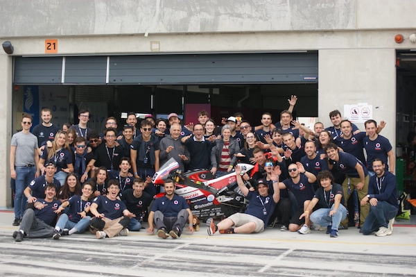 MotoStudent, l’Italia brilla anche tra gli studenti: vittoria per UniBO Motorsport
