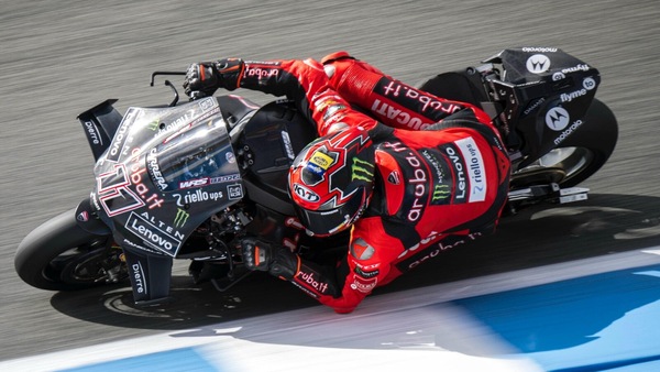 SBK test Jerez: Bulega si prende di forza anche il Day 2, Lecuona migliora