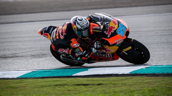 Moto3 Malesia, Rueda primo con distacchi millesimali. Nono Lunetta