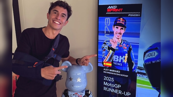 MotoGP: Alex Marquez vice campione, Marc festeggia... da casa