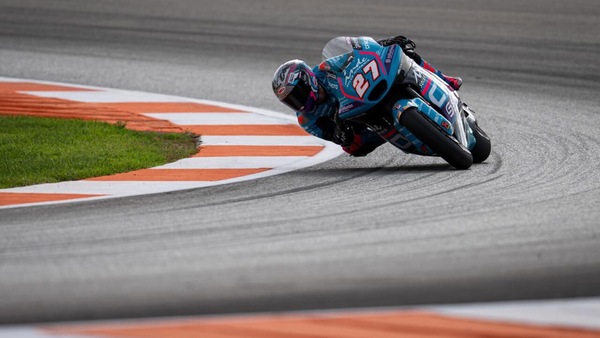 Moto2 Valencia: Holgado fa la voce grossa nelle Practice, decimo Gonzalez, diciannovesimo Moreira