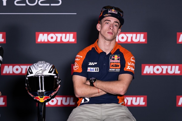 GP Valencia, Acosta: “E’ ridicolo che ci siano 19 piloti in un secondo, denota il livello attuale della MotoGP”