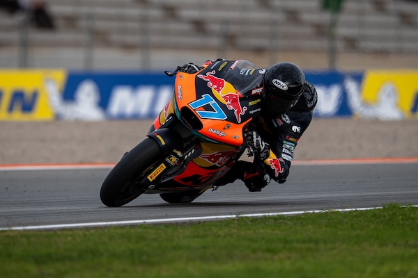 Moto2 Valencia: Daniel Munoz fa sue le FP2, Izan Guevara e Albert Arenas seguono da vicino