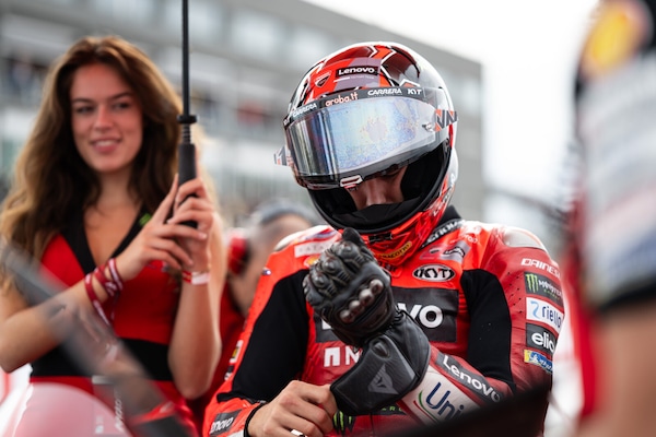 GP Valencia, Bulega: "Ho parlato con Toprak, avvertiamo le stesse differenze tra i due campionati"