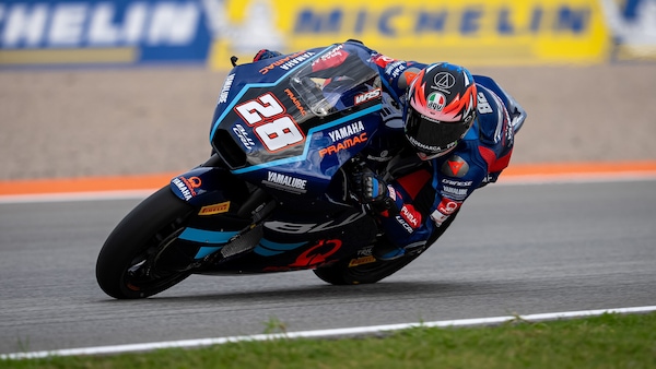 Regalo speciale per Izan Guevara, proverà la Yamaha M1