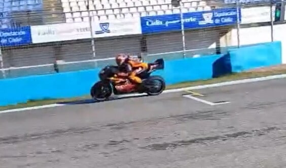 MotoGP, primi chilometri in pista a Jerez per la KTM 850cc 2027