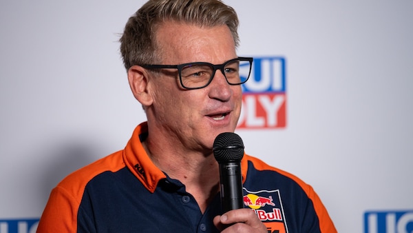 Pit Beirer guarda al 2027: “Sorpresi dalle prestazioni della KTM 850cc”