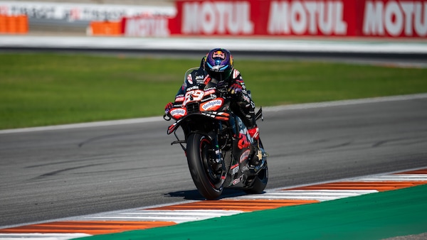 MotoGP, manca l'unanimità: l'abolizione dei seat winglet è rimandata al 2027