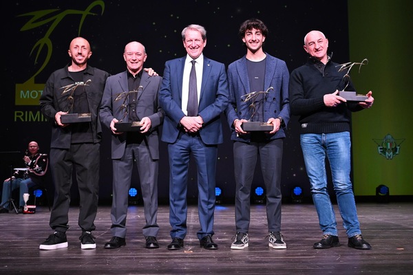 Moto d'Oro FMI: una notte magica a Rimini
