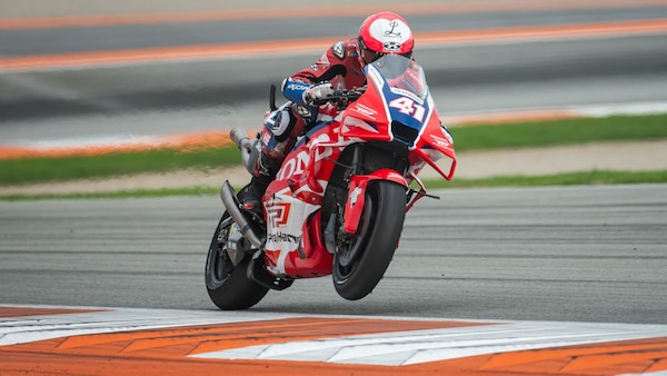 MotoGP, Aleix Espargarò: "All'inizio ho fatto molta fatica a capire il metodo di lavoro di Honda"