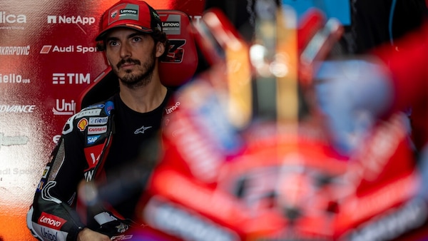 MotoGP, Bagnaia: "Per Bulega sono troppo buono? Quando serve aprire i gomiti, non mi tiro indietro"