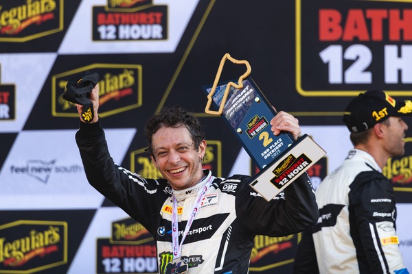 Valentino Rossi comincia il 2026 da Bathurst: “Il podio è l'obiettivo”